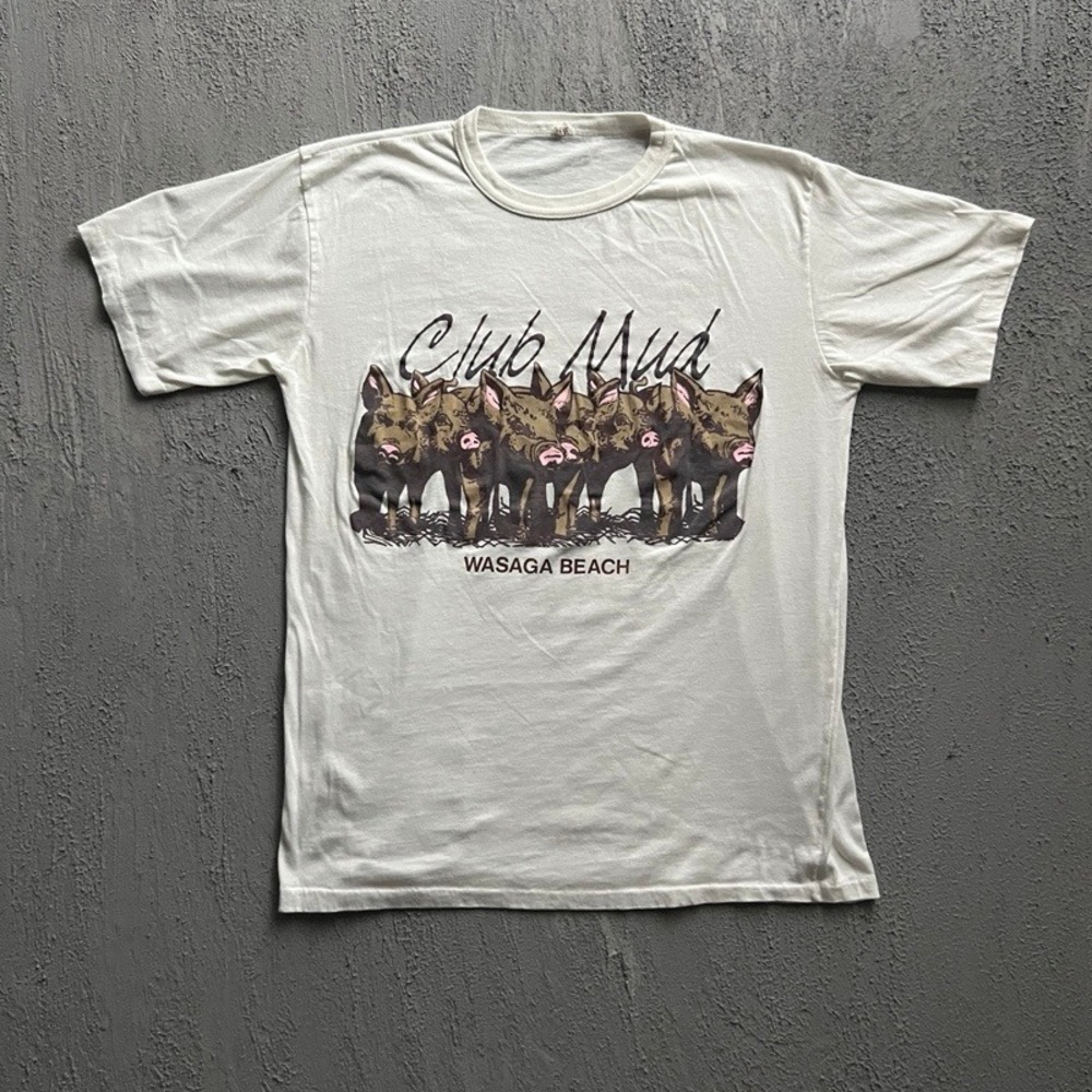 Vintage Club Mud Shirt Medium White 1980s Wasaga Beach